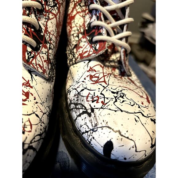 Dr Martens White Red Black Splatter Boots size 9/EU 41 - Picture 5 of 8